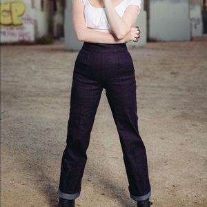Pin Up Girl Laura Byrnes Denim high waist jeans